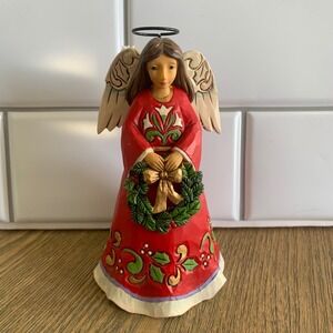Jim Shore Red Angel Figurine with Wreath “Joy to Our World” 2016 5”